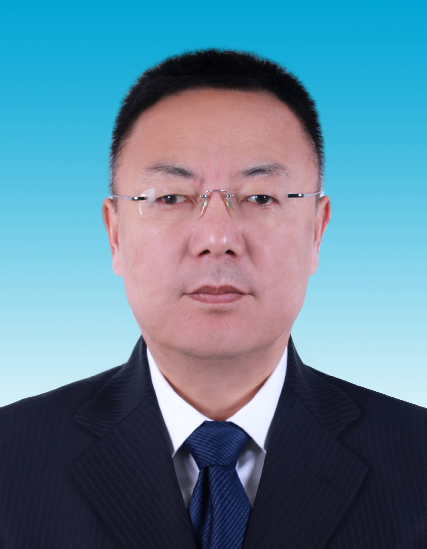 陈伟